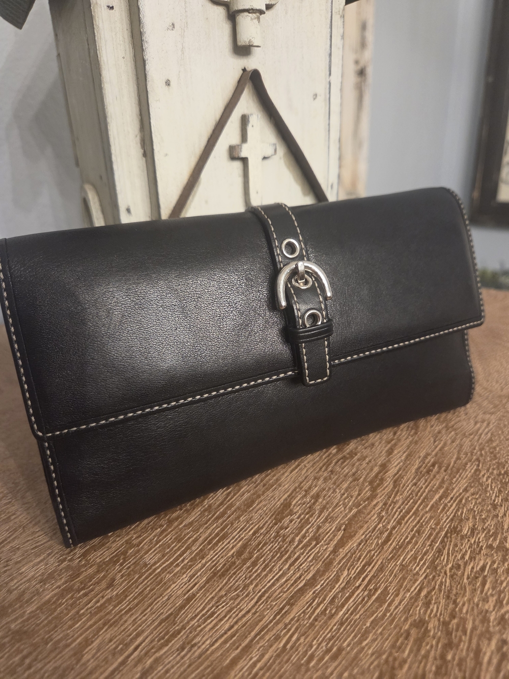 Coach Vibtage Black Leather Soho Wallet Clutch with Silver Buckle